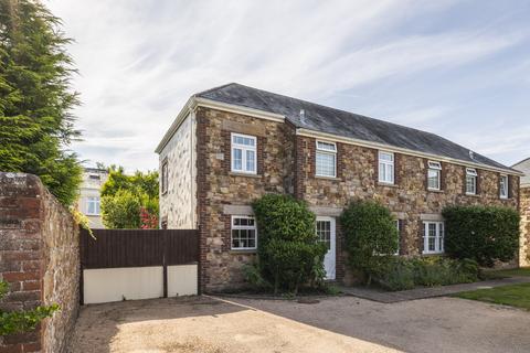 3 bedroom semi-detached house for sale, Le Mont De La Rosiere, St. Saviour, Jersey