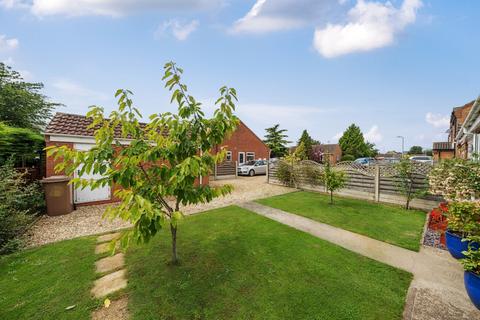2 bedroom semi-detached bungalow for sale, Park Lea, Ruskington, Sleaford, Lincolnshire, NG34