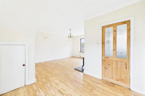 87 Bazeley Road, Matson, Gloucester, GL4 6JE