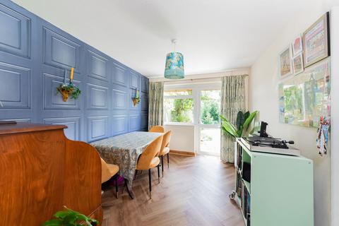 6 Baker Road, Abingdon, OX14 5LW