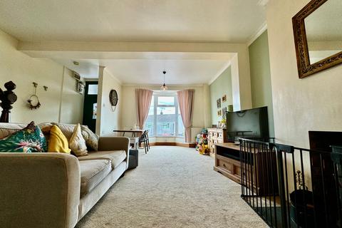 3 bedroom terraced house for sale, Strathview, Newbridge, NP11