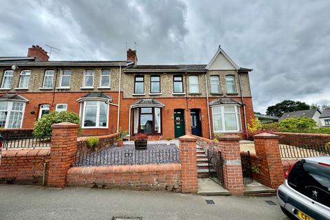 3 bedroom terraced house for sale, Strathview, Newbridge, NP11