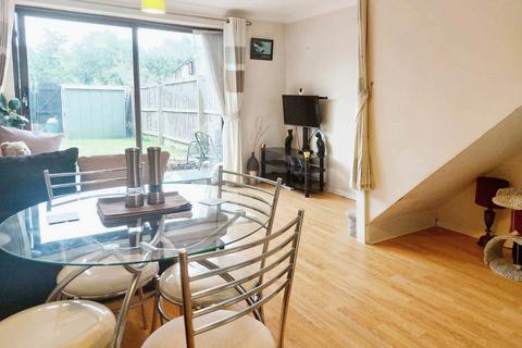 1 bedroom terraced house for sale, Radcot Close, Swindon SN5