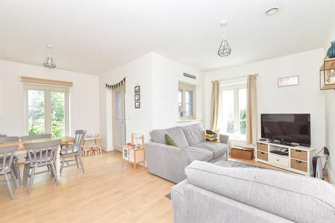 2 bedroom apartment for sale, Donegall Avenue, Chichester, West Sussex