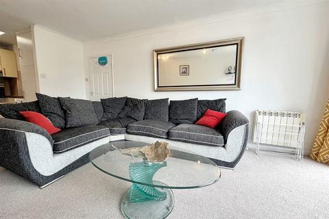 2 bedroom flat for sale, Westbourne