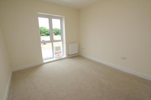 2 bedroom apartment to rent, Bushy Road, Bristol BS34