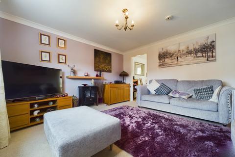 7 Gleneagles Crescent, New Holland, Barrow-upon-humber, DN19 7TL