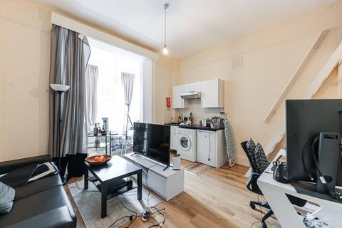 Studio to rent, CROMWELL ROAD, LONDON, SW5, Kensington, London, SW5