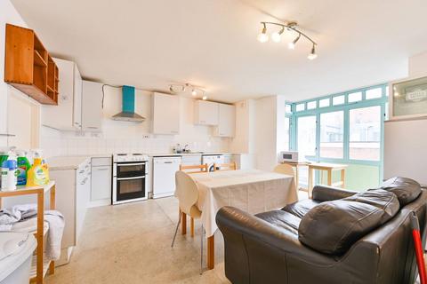 2 bedroom flat to rent, Chapter Street, Westminster, London, SW1P