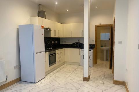 2 bedroom flat to rent, Croydon CR0