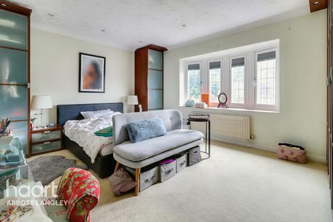 48 The Copse, Hemel Hempstead, HP1 2TA