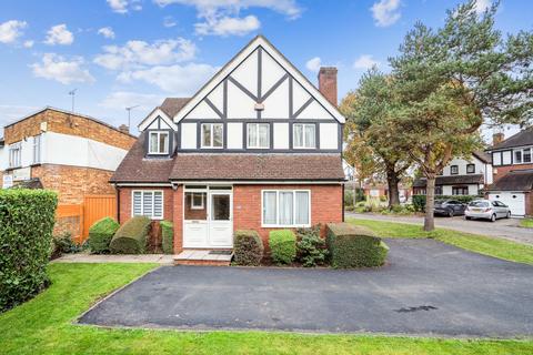 undefined, Robarts Close, Pinner, HA5