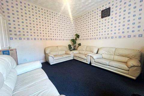 3 bedroom terraced house for sale, Retford Street, Glodwick, Oldham, OL4