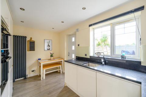 24 Merlin Close, Morley, Leeds, LS27 8TS