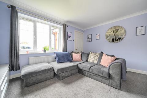 24 Merlin Close, Morley, Leeds, LS27 8TS