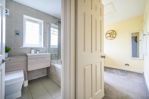 24 Merlin Close, Morley, Leeds, LS27 8TS