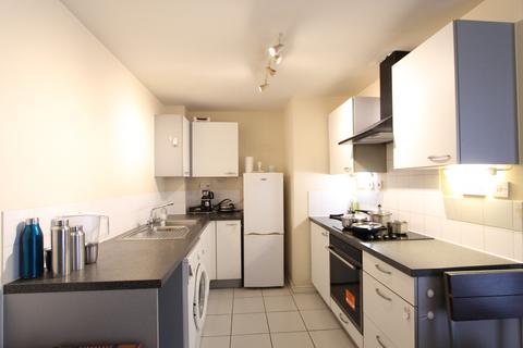 1 bedroom flat to rent, Flat 169 City View, Centreway Apartments ,Axon Place, Ilford, IG1