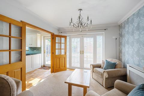 3 bedroom chalet for sale, Fairview Road, Gravesend DA13