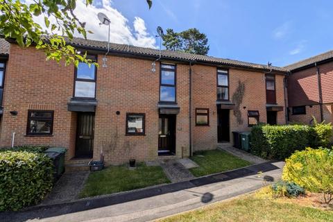 2 bedroom terraced house for sale, Montrose Close, Bordon GU35