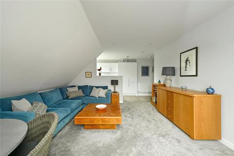 2 bedroom flat for sale, Dragon Street, Petersfield, Hampshire