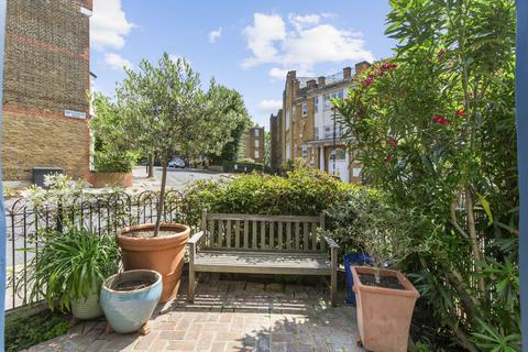 3 bedroom end of terrace house for sale, Ronalds Road, London, N5