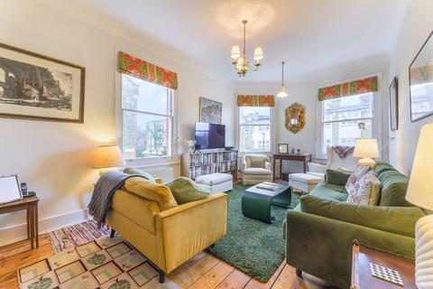 3 bedroom end of terrace house for sale, Ronalds Road, London, N5