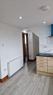 Studio to rent, London SW19