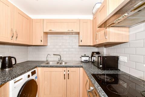 2 bedroom flat for sale, Old Watling Street, Canterbury, Kent