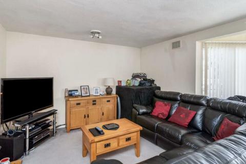 1 bedroom flat for sale, Hatchford court, Old Lode Lane, Solihull, West Midlands, B92 8NG