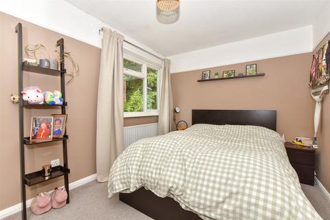 33 Calland, Smeeth, Ashford, TN25 6QD