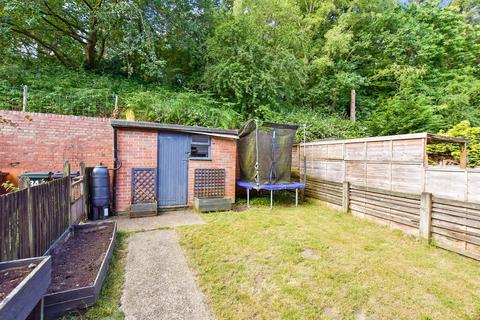 33 Calland, Smeeth, Ashford, TN25 6QD