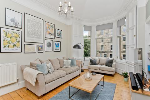 3 bedroom flat for sale, Hillside Crescent, Hillside, Edinburgh, EH7