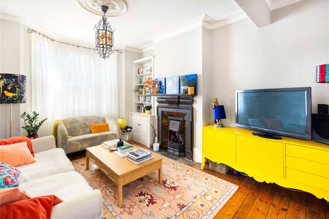 52 Roding Road, London, E5 0DW