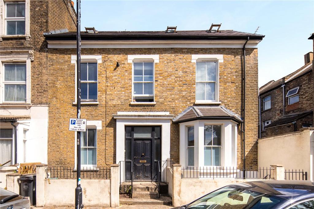 Clifden Road, Homerton, London, E5 1 bed flat for sale £370,000