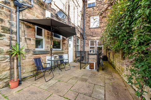 2 bedroom flat for sale, Valley Drive, Harrogate, North Yorkshire, HG2