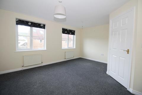 3 bedroom townhouse to rent, Nant Y Dwrgi, Pontyclun, CF72 9GR