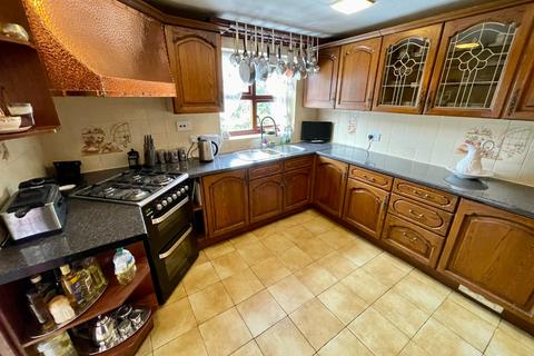 44 Alton Road, Luton, LU1 3NS