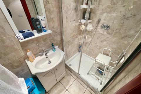 44 Alton Road, Luton, LU1 3NS