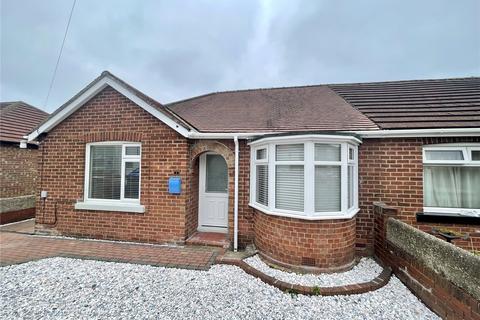 2 bedroom bungalow for sale, St. Marys Crescent, Bridlington, East Yorkshire, YO16