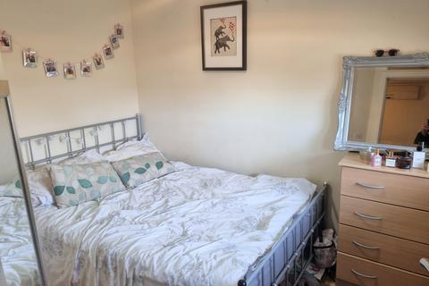 2 bedroom apartment to rent, Parkers Apartments , Manchester M4