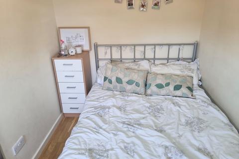 2 bedroom apartment to rent, Parkers Apartments , Manchester M4