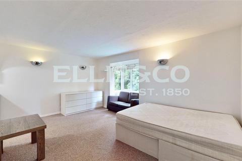 Studio for sale, Harp Island Close, London, NW10