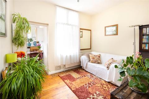 Flat 3, 88 Lauriston Road, London, E9 7HA