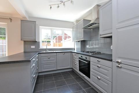 3 bedroom end of terrace house for sale, Lyndhurst Road, Brockenhurst, Hampshire, SO42