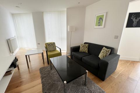 2 bedroom flat to rent, High Street, Stratford, London, E15