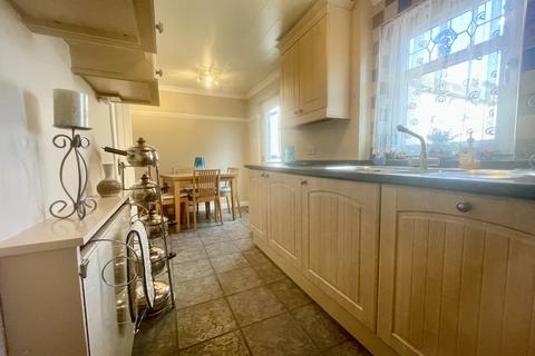 2 bedroom terraced house for sale, Lomond Drive, Airdrie ML6