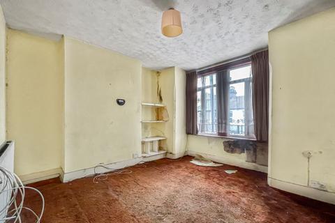 1 bedroom flat for sale, 63A Stamford Road, East Ham, London, E6 1LP