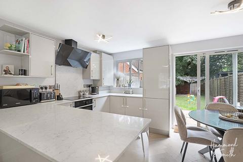 57 Tempest Mead, North Weald, Epping, CM16 6DY