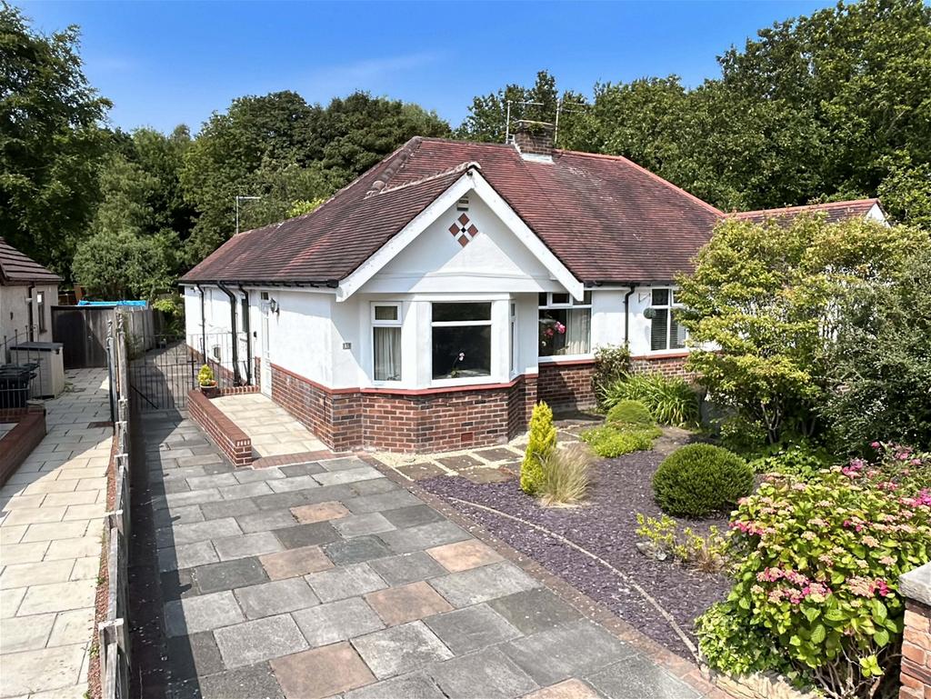 Rathmore Crescent, Southport PR9 2 bed semidetached bungalow for sale