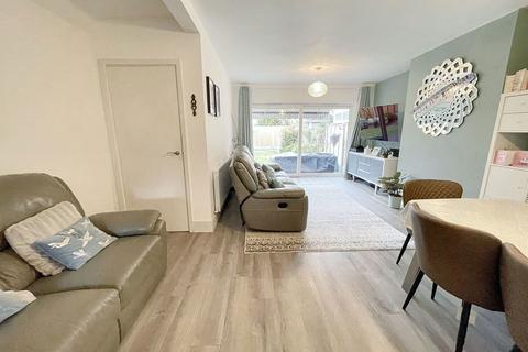 28 Aylesbury Road, Hockley Heath, Solihull, B94 6PB
